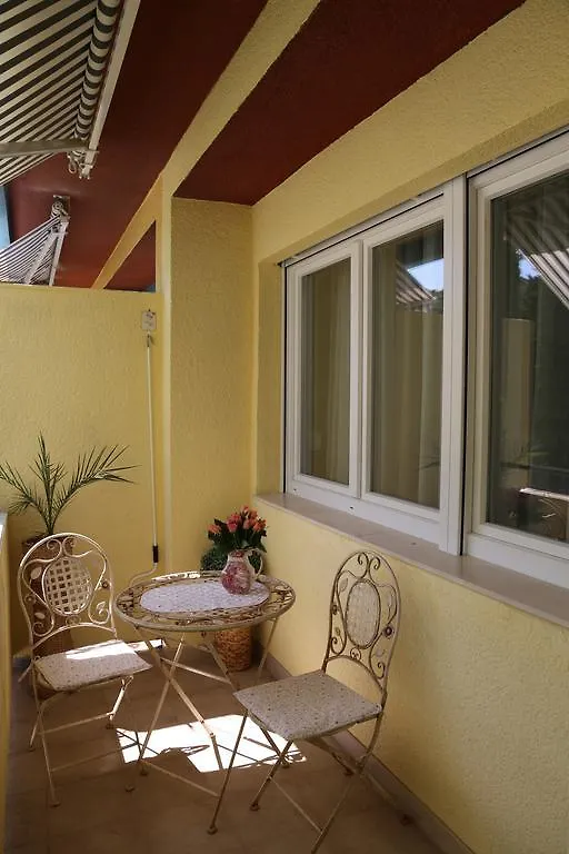 Apartment Mandalina Split